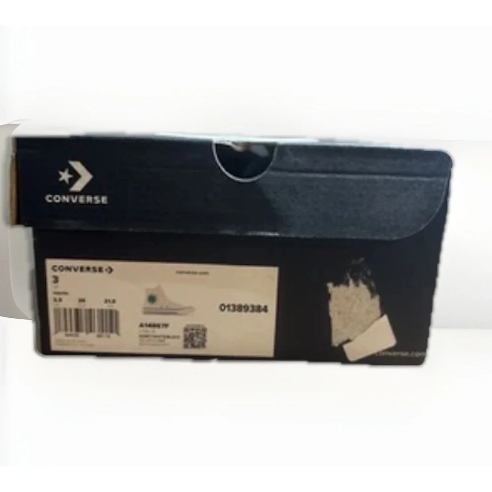 A14867F Converse Hi In Size 2.5 Youth